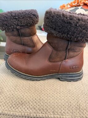 UGG Brown Leather Shearling Cuff Ankle Boot